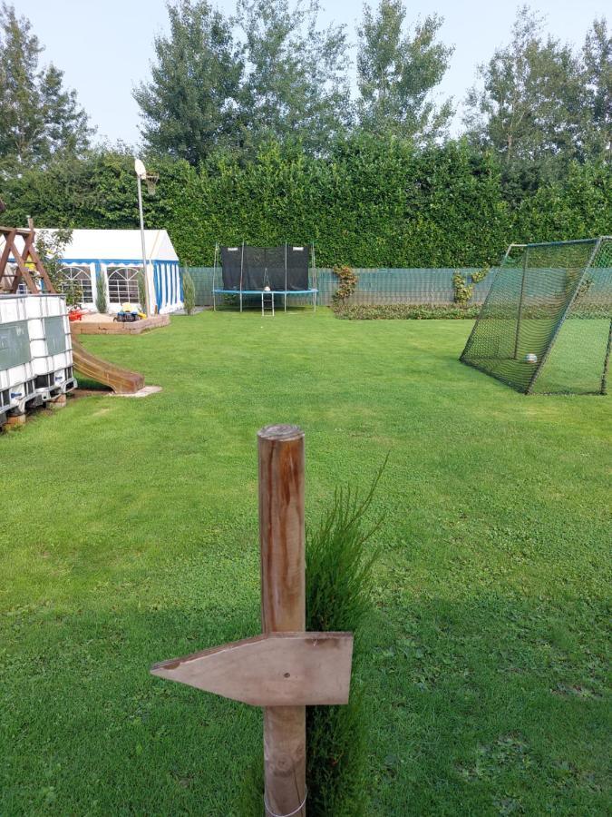كيفالير Urlaub Machen Direkt Am Irland Das Kinderparadies In Twisteden Im Grossen Garten Bei Privatleute Fur Maximal Sechs Personen المظهر الخارجي الصورة